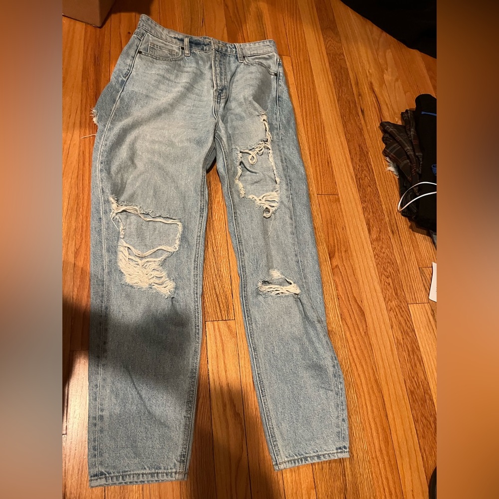 HIDDEN JEANS